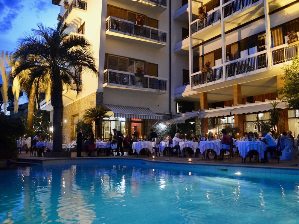 Grand Tamerici & Principe Hotel 4*